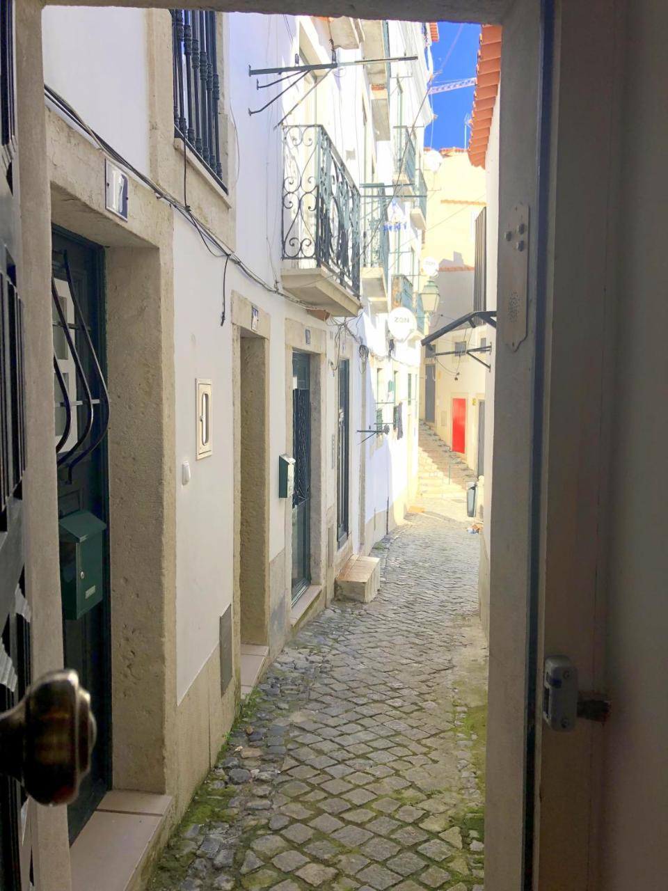 Appartamento Alfama Lisbona Esterno foto