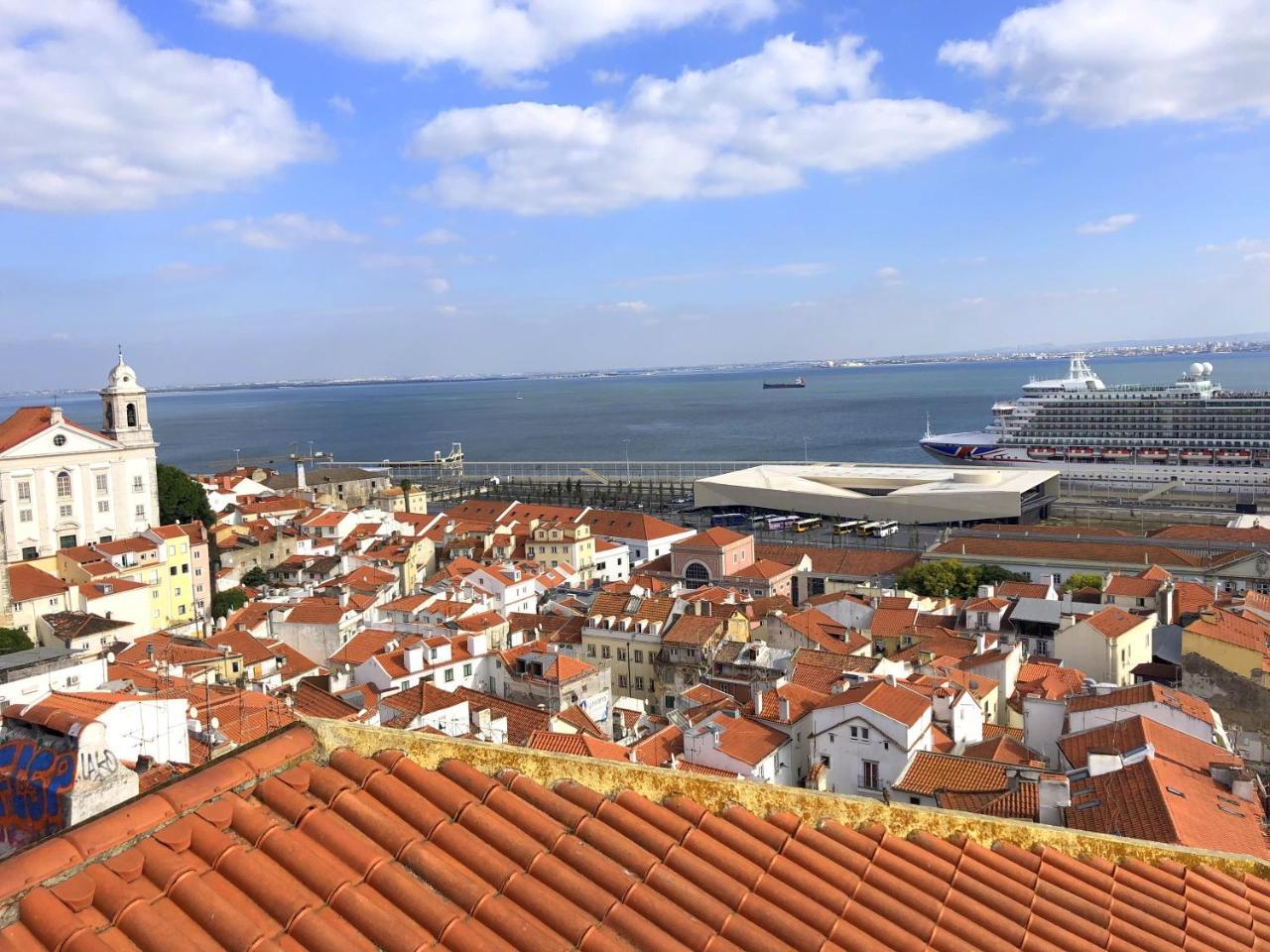 Appartamento Alfama Lisbona Esterno foto